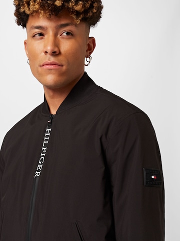 TOMMY HILFIGER Between-Season Jacket in Black