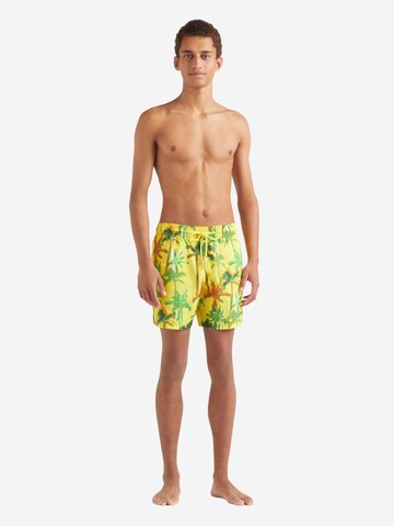 Pantaloncini da bagno di Vilebrequin in giallo