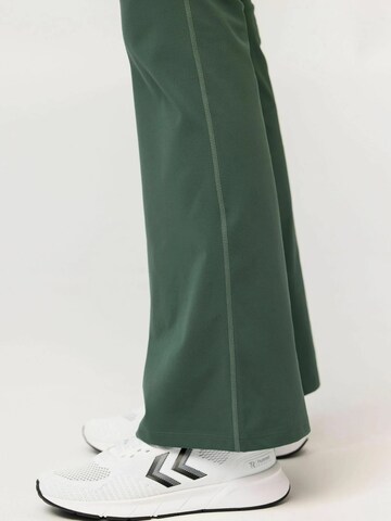 Girlfriend Collective Normální Kalhoty ' Compressive ' – zelená