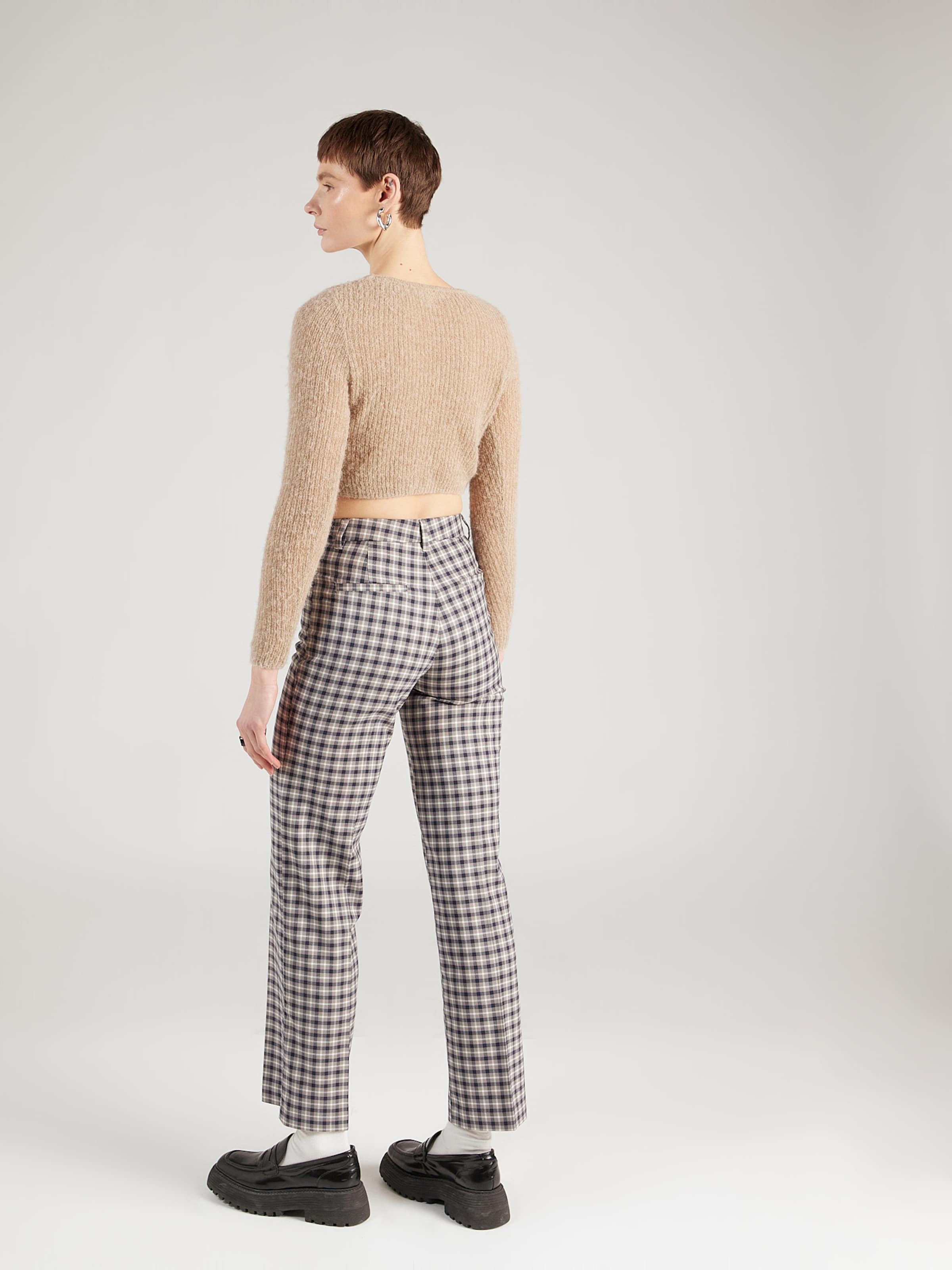 Monki Regular Pleated Pants in Grey ABOUT YOU