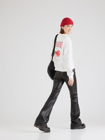 ONLY Sweatshirt in Weiß