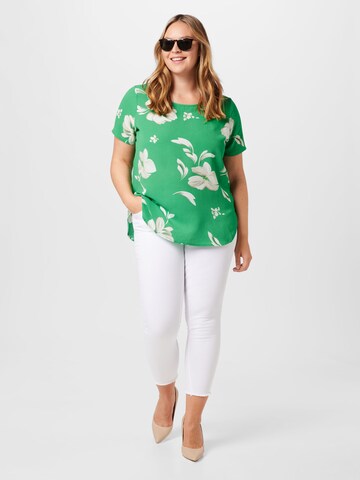 ONLY Carmakoma Blouse in Groen