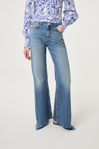 Fabienne Chapot Loose fit Jeans in Blue: front