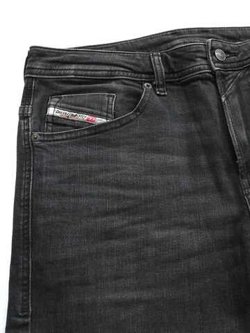 DIESEL Slimfit Jeans 'THOMMER-R' in Grijs