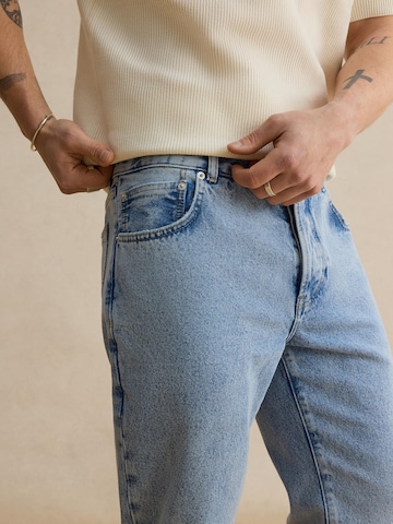 DAN FOX APPAREL Regularen Kavbojke 'Jack' | modra barva