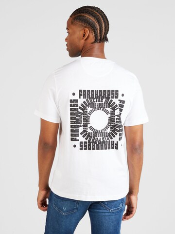 FARAH - Camiseta 'RAFAEL' en blanco