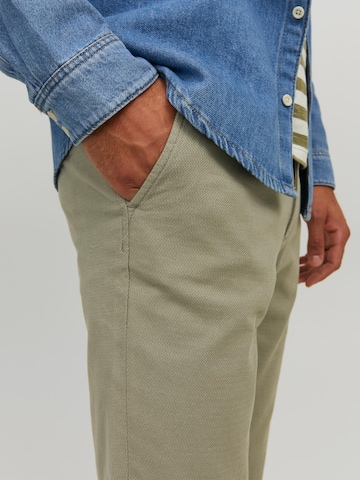 Coupe slim Pantalon chino 'Marco' JACK & JONES en vert