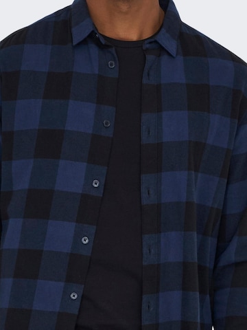 Only & Sons - Ajuste estrecho Camisa 'Gudmund' en azul