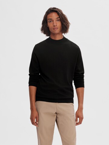 SELECTED HOMME Пуловер в черно: отпред