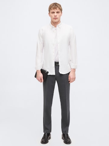 BOSS Regular fit Üzleti ing 'ROAN' - fehér