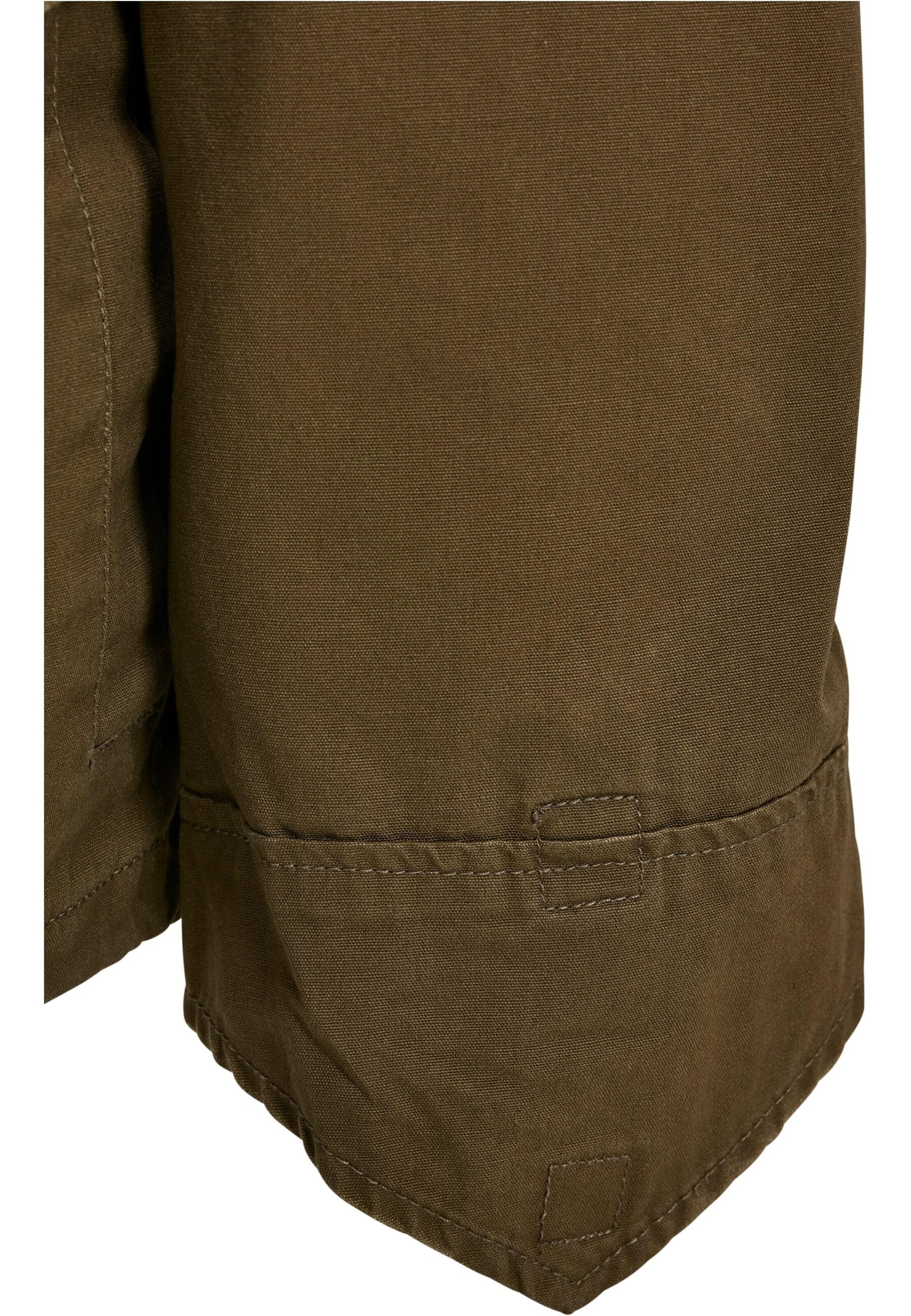 Brandit Between-season jacket 'Giant' in Green