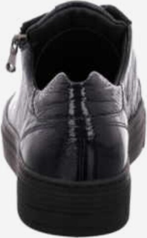 SEMLER Lace-Up Shoes in Black