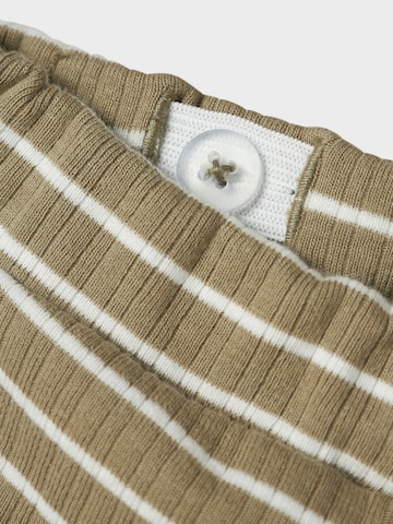 NAME IT Конический (Tapered) Штаны 'NBMOCONNOR' в Зеленый