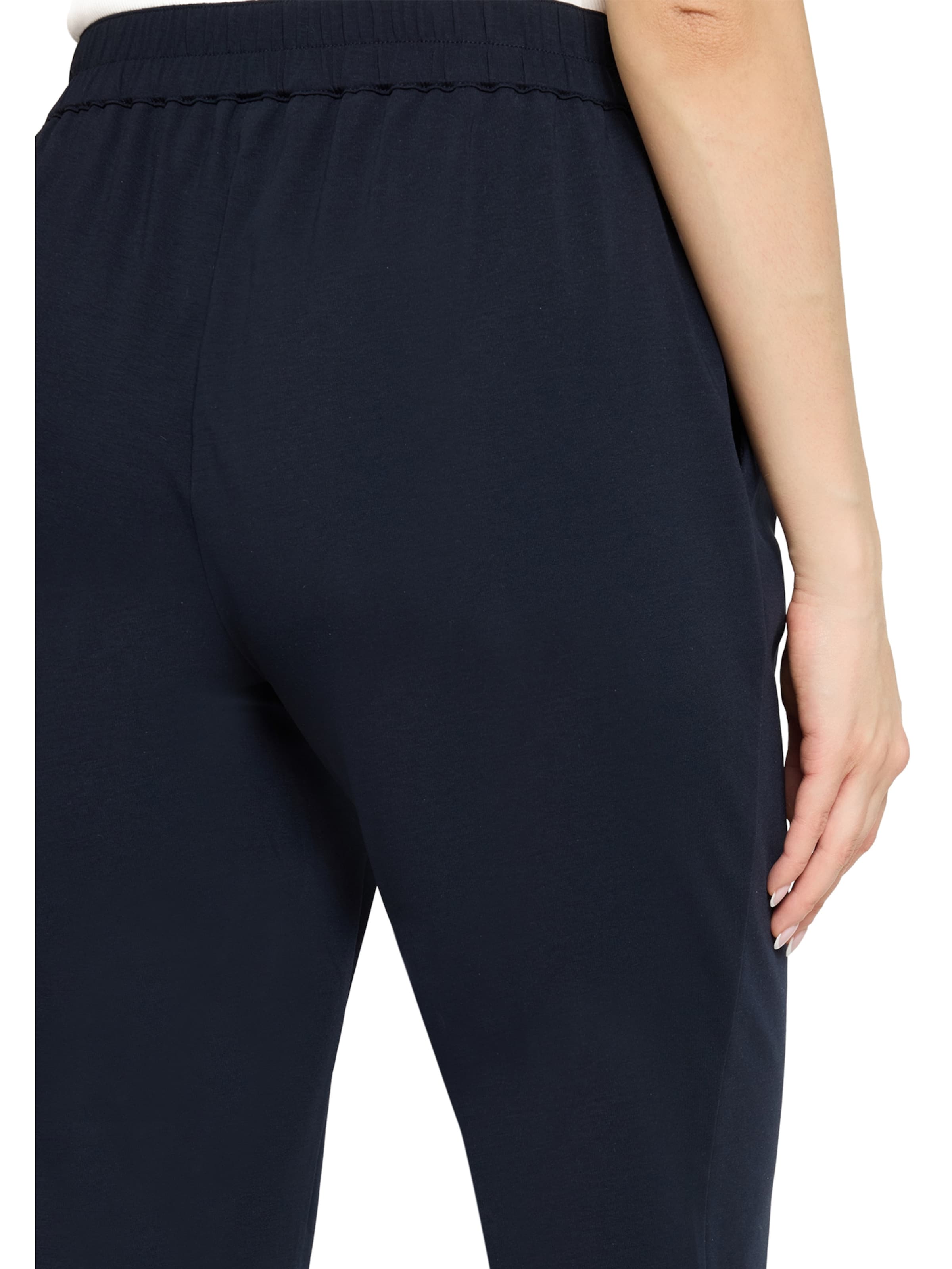 Betty Barclay Loosefit Hose in Blau