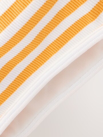 Next Bandeau Bikiniöverdel i gul