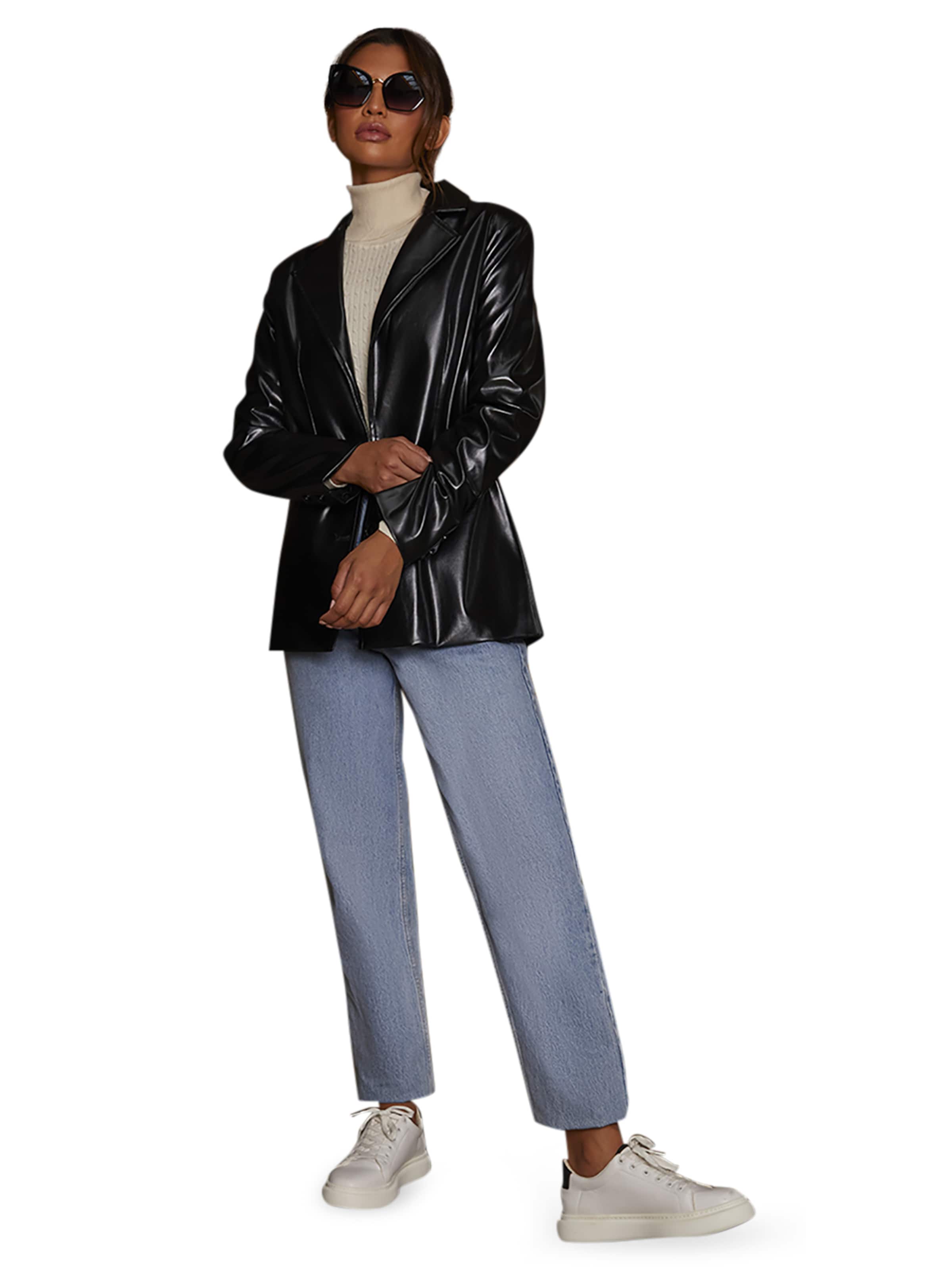 Chi Chi London Blazer in Black