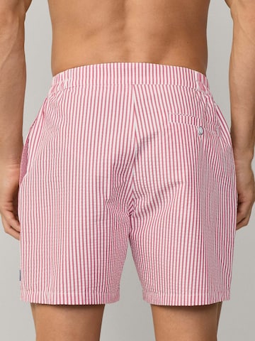 Hackett London Badeshorts in Rot