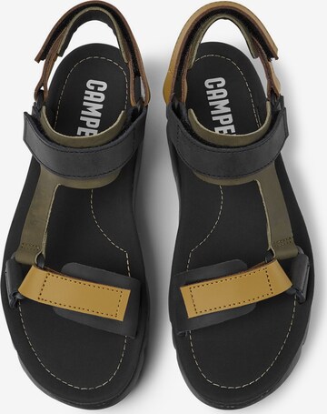 CAMPER Sandalen met riem 'Oruga Up' in Zwart