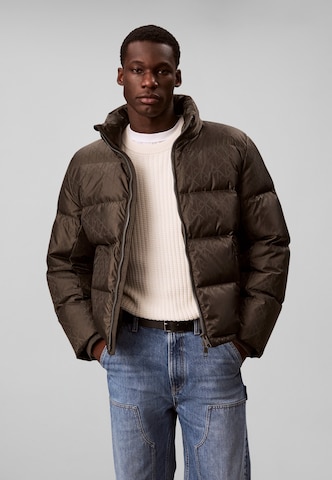 Calvin Klein Зимняя куртка в Серый: спереди
