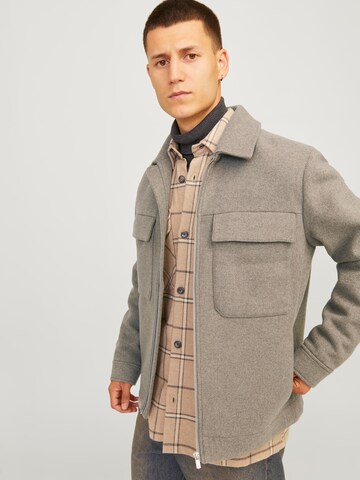 JACK & JONES Between-season jacket 'JPRBLURussel' in Grey