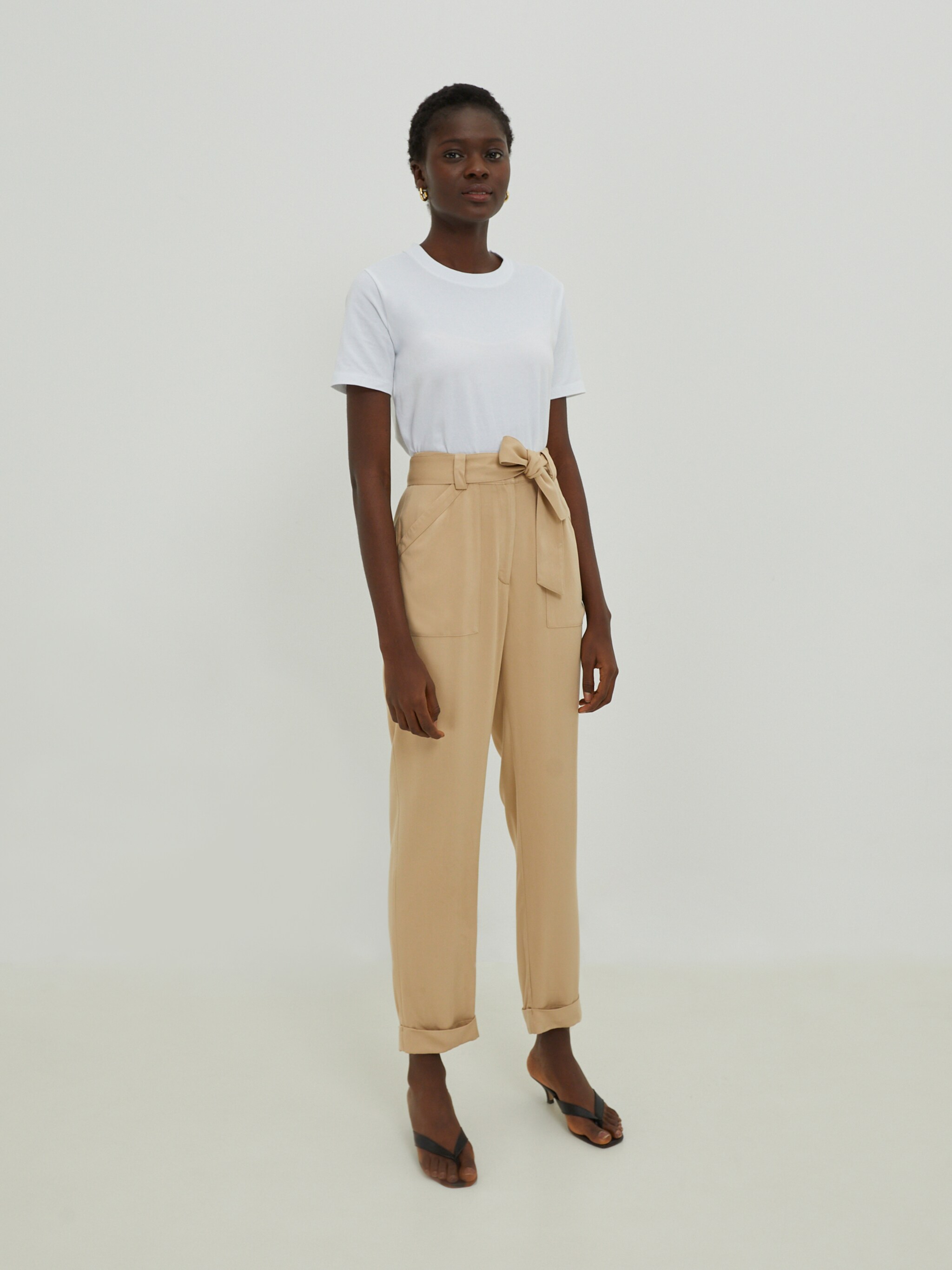 EDITED Produits Pantalon 'Ivy' beige