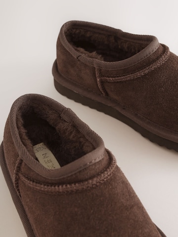 Next - Zapatillas de casa en marrón