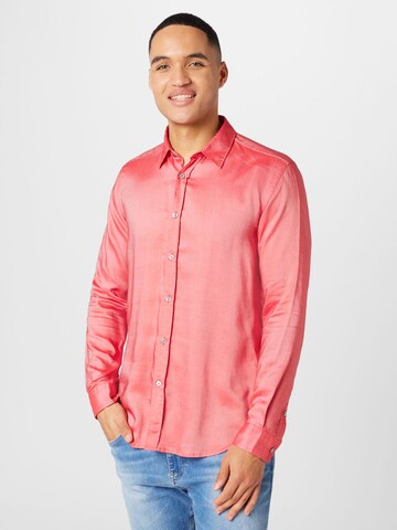 BOSS Regular fit Button Up Shirt 'Roger' in Red: front