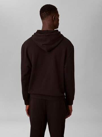 Sweat-shirt Calvin Klein Jeans en noir