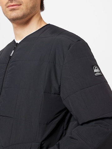 ADIDAS ORIGINALS Between-season jacket 'Adventure Fc Quilted Liner' in Black
