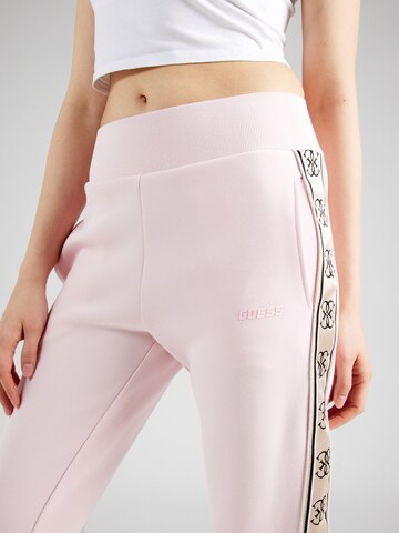 Effilé Pantalon de sport 'BRITNEY' GUESS en rose