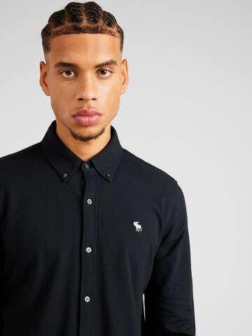 Abercrombie & Fitch - Ajuste estrecho Camisa en negro