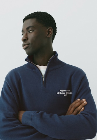 Pull&Bear Sweater in Blue