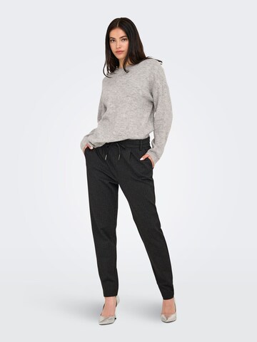 Effilé Pantalon à pince 'ONLPoptrash-Jill' ONLY en gris