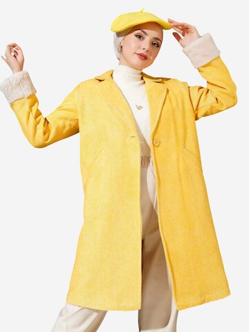 Bigdart - Sobretudo meia-estação em amarelo