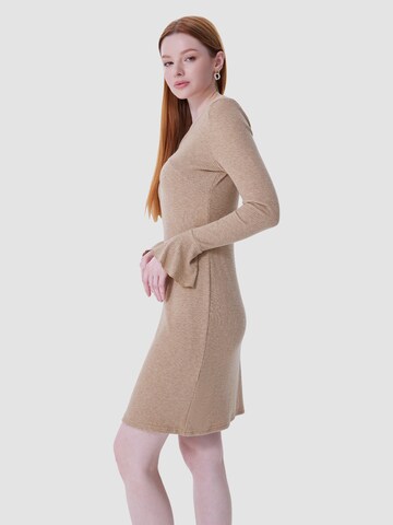 LapaPlus Kleid‌‌‌‌‌‌‌ in Grün