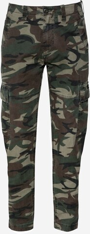 Coupe slim Pantalon cargo Superdry en vert : devant