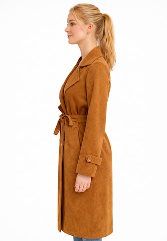 Elara Mantel in Braun