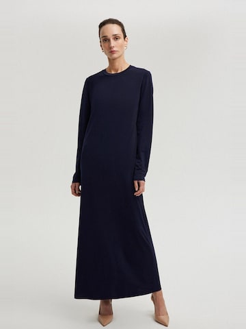Touche Prive Dress in Blue: front