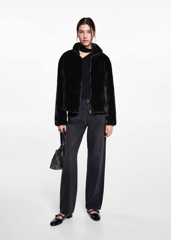 MANGO TEEN Jacke 'Fluffy' in Schwarz