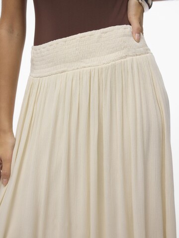 Jupe 'Sina' VERO MODA en blanc