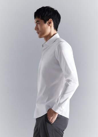 MANGO MAN Regular fit Button Up Shirt 'Palmar' in White