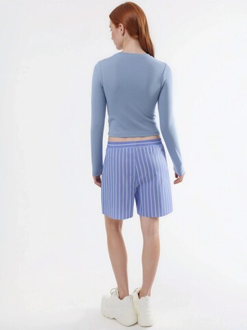 Busem Shirt in Blau