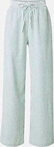 Pantalon 'PCSally' PIECES en vert : devant