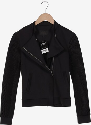 tigha Jacket & Coat in XS in Black: front