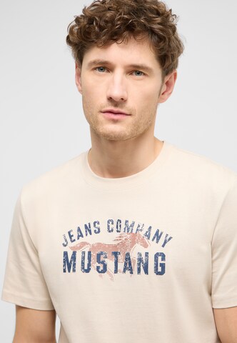 MUSTANG T-Shirt 'Austin' in Braun