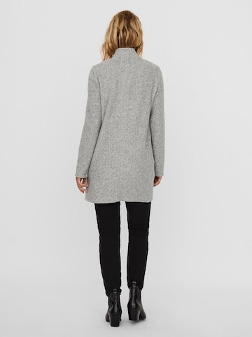 Cappotto di mezza stagione 'Katrine' di VERO MODA in grigio