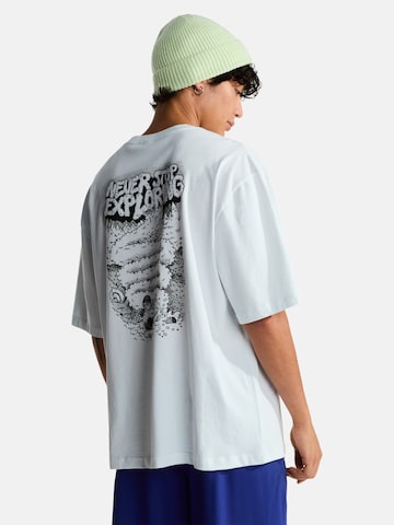 THE NORTH FACE Shirt 'Never Stop Carving' in Grijs