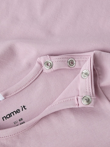 NAME IT - Camiseta 'NBFTANYA' en rosa