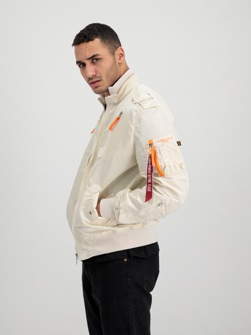 ALPHA INDUSTRIES Kurtka przejściowa 'Falcon II' w kolorze biały