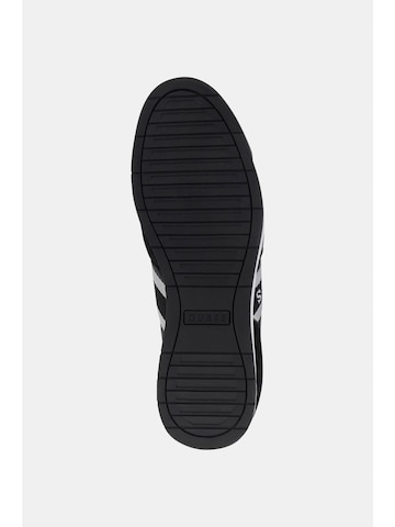 GUESS Sneaker in Schwarz